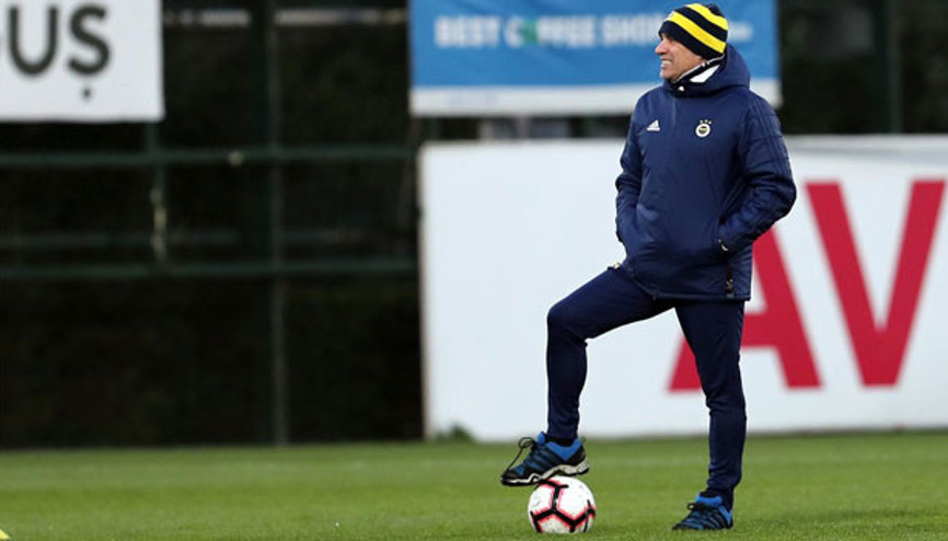 Fenerbahçe 3 eksikle çalıştı