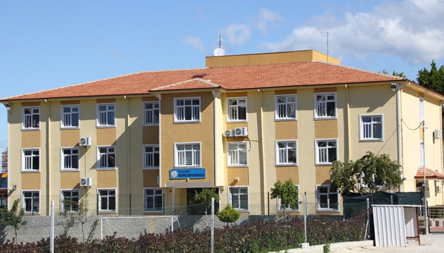 ‘Hazreti İsa olduğunu’ iddia eden öğretmen açığa alındı