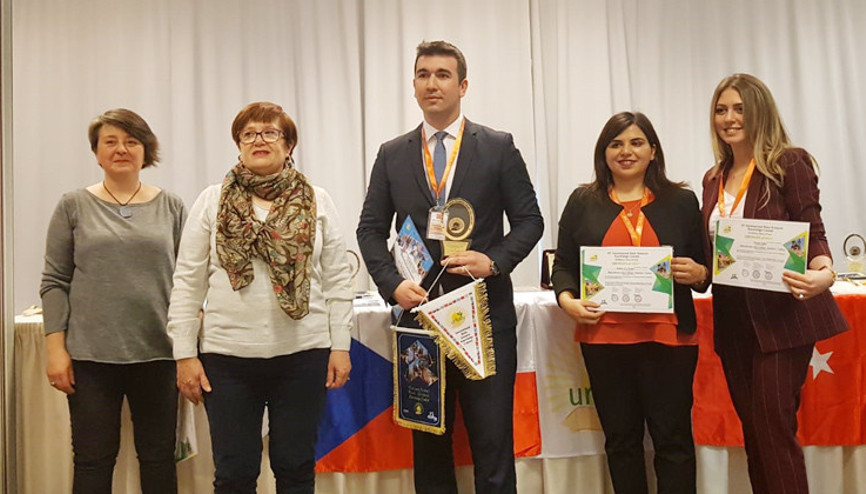 Prag’dan ödülle döndüler