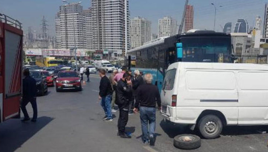 İstanbulda otobüs ile minibüs çarpıştı