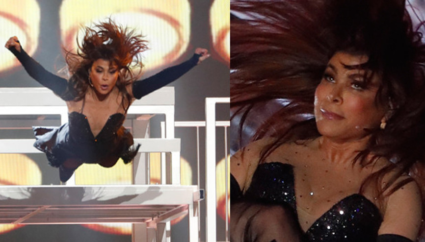 Sahnede nefes kesen anlar: Birden atladı, böyle tuttular