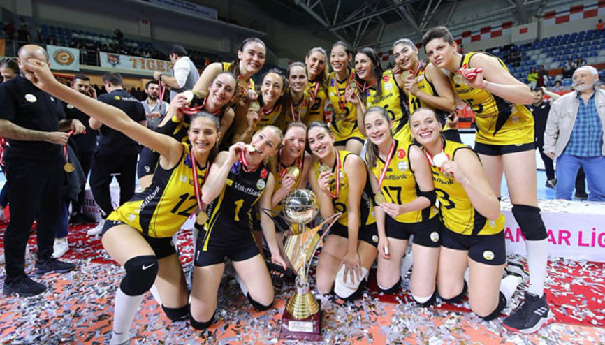 VakıfBank’ın yıldızları şampiyonluğu değerlendirdi VakıfBank’ın yıldızları şampiyonluğu değerlendirdi