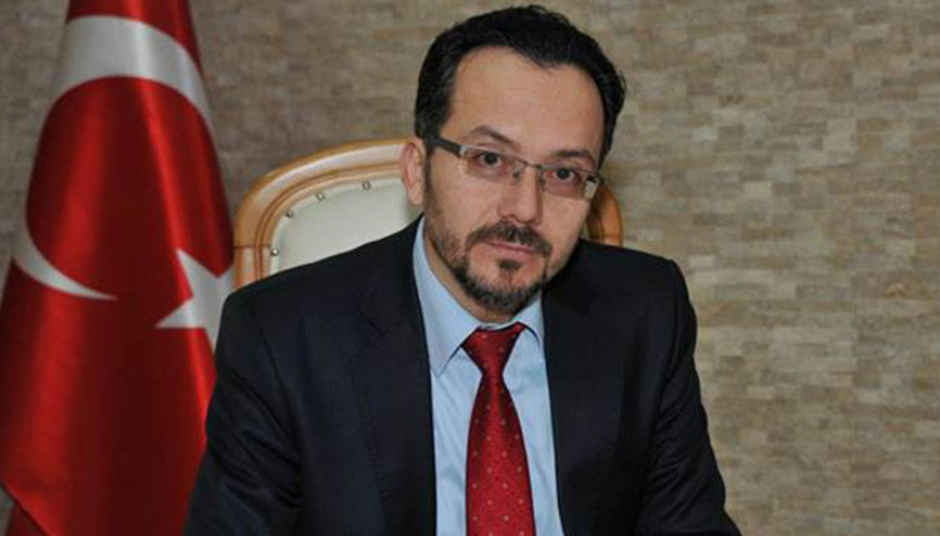 ADÜ eski rektörü ve öğretim üyesi Prof. Dr. Cavit Bircan ile eşi açığa alındı