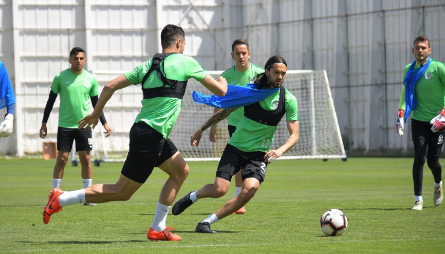 Konyaspor ara vermedi