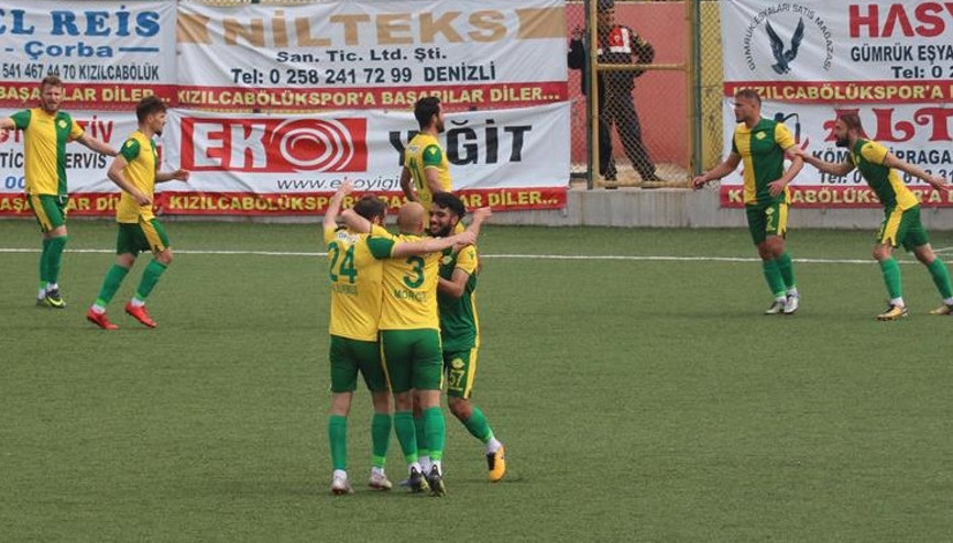 Esenler Erokspordan finale büyük adım