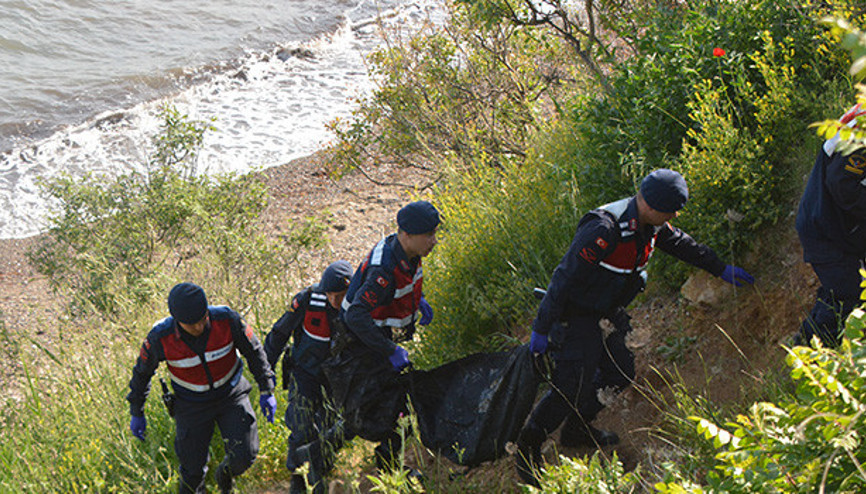 Sahile vurdu... Yürek yakan görüntü