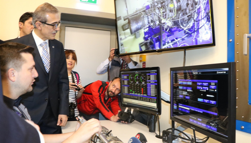 Türkiyenin ilk yerli helikopteri Kara Şahinin ilk 4 motoru tamam