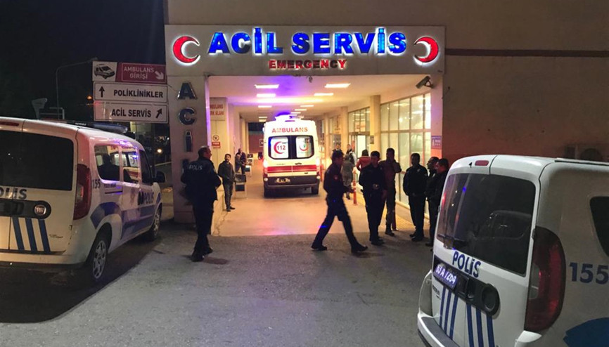 Devrilen traktörün altında kalan sürücü hayatını kaybetti