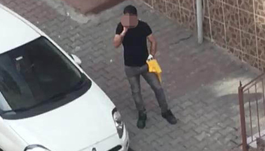 Sultangazide iğrenç olay Çocukları izlerken yakalandı…