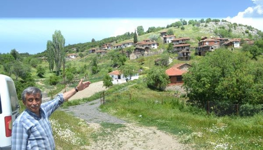 Çökene Köyünde bacalar yeniden tütmeye başladı