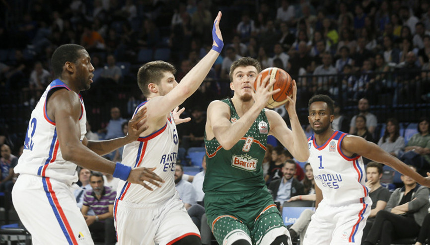 Anadolu Efes, seriye iyi başladı