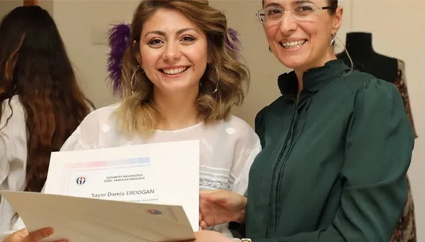 Üniversite öğrencilerinden bez çanta sergisi