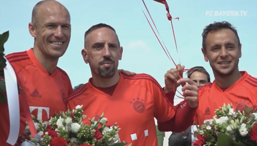 Bayern Münih efsane oyuncularına veda etti