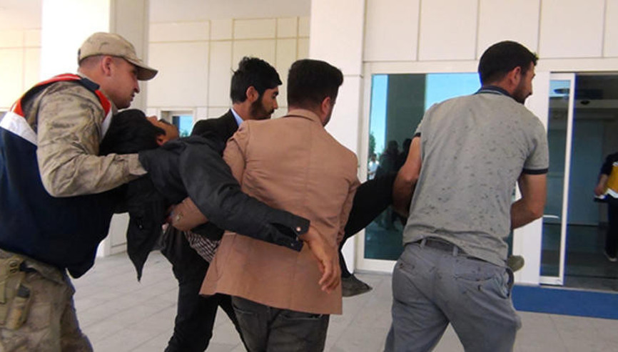 Kızlarının cesedini gören anne ve baba bayıldı