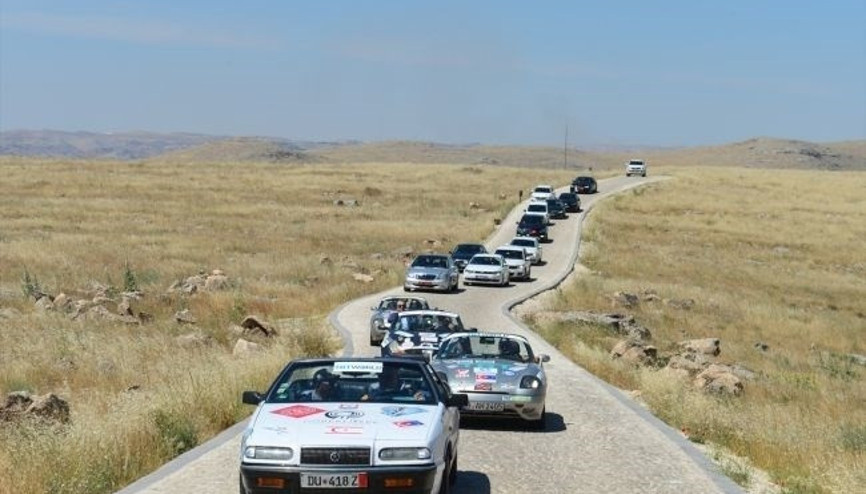 Göbeklitepede Dostluk ve Barış Rallisi