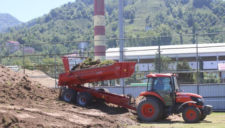 Hibrit çim çalışmaları başladı