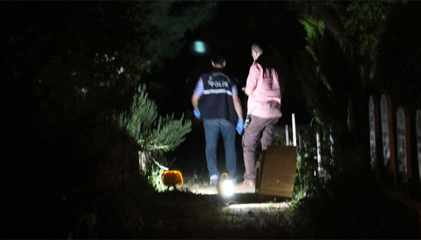 Köpeklerini arayan çocuklar kavanoz içinde cenin buldu