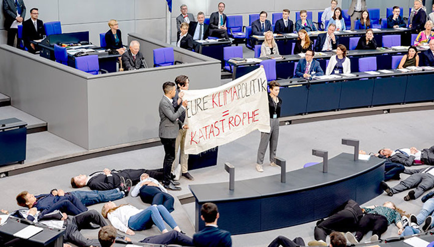 ‘Yarın saat 12.00’ye kadar...’