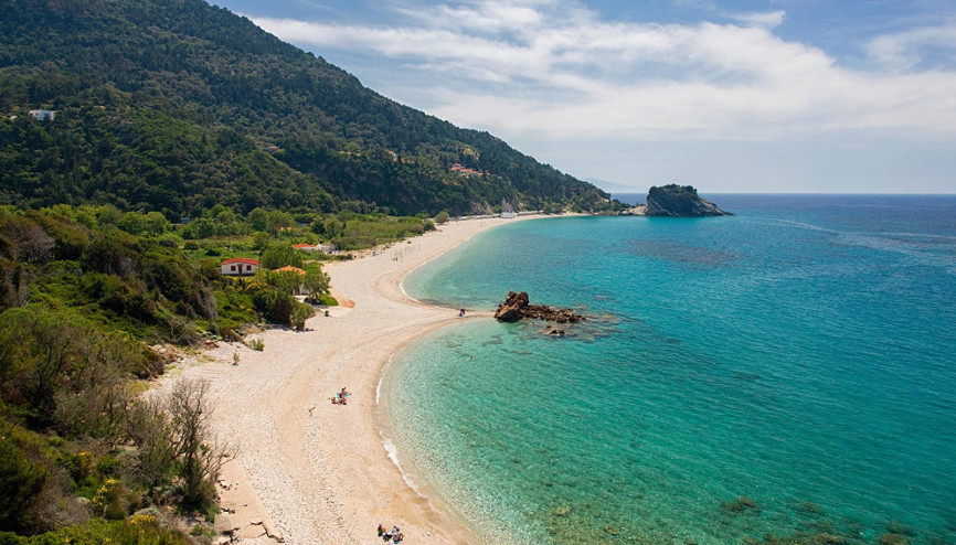Egenin el değmemiş koylarıyla ünlü adası Sessiz sakin deniz tatili için en doğru adres... Egenin el değmemiş koylarıyla ünlü adası Sessiz sakin deniz tatili için en doğru adres...