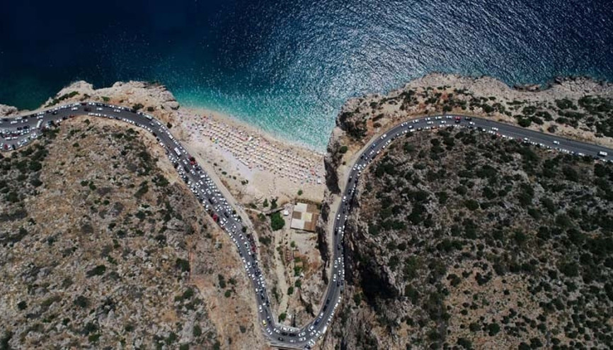 Türkiye’nin dünyaca ünlü plajında izdiham