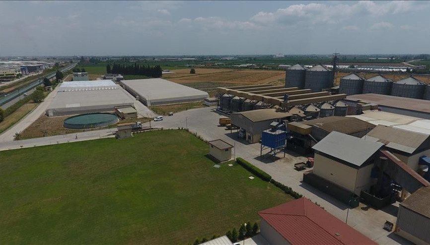 Örtü altı tarımda uzaktan kumandalı ilaçlama dönemi