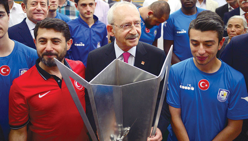 Adaleti getirsinler başımız üstüne