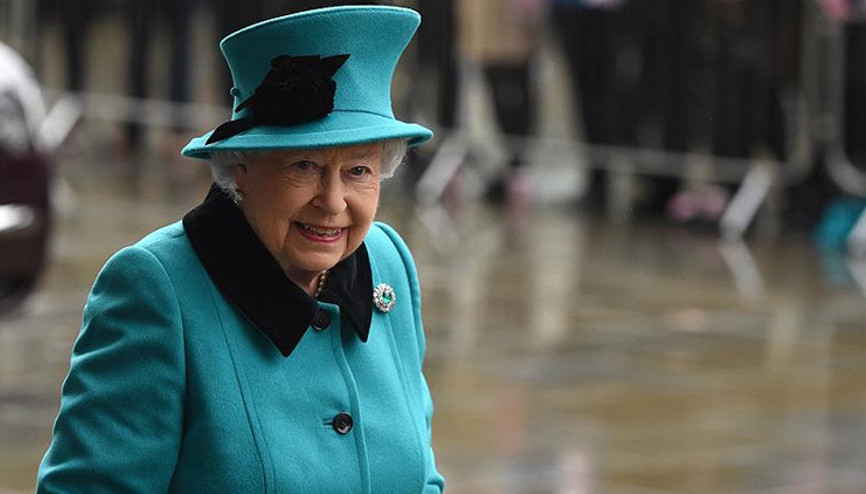 Kraliçe 2nci Elizabeth villasını satıyor