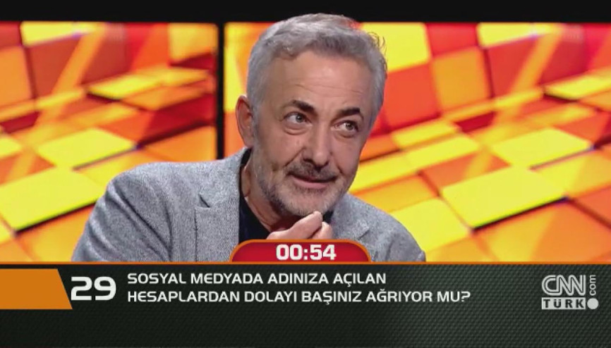 Sosyal medyada adınıza açılan hesaplardan dolayı başınız ağrıyor mu