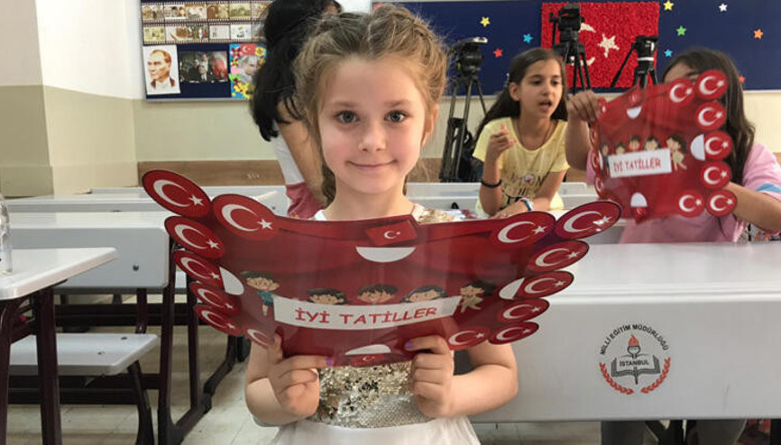 İstanbul’da karne heyecanı başladı