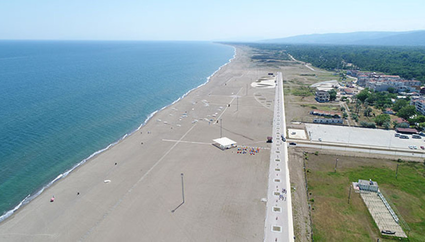 Tamamlandığında Türkiyenin en uzun plajı olacak Tamamlandığında Türkiyenin en uzun plajı olacak