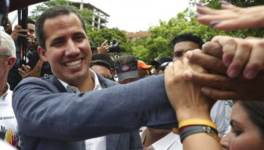 Venezuelada Guaido’nun temsilcileri hakkında yolsuzluk iddiası