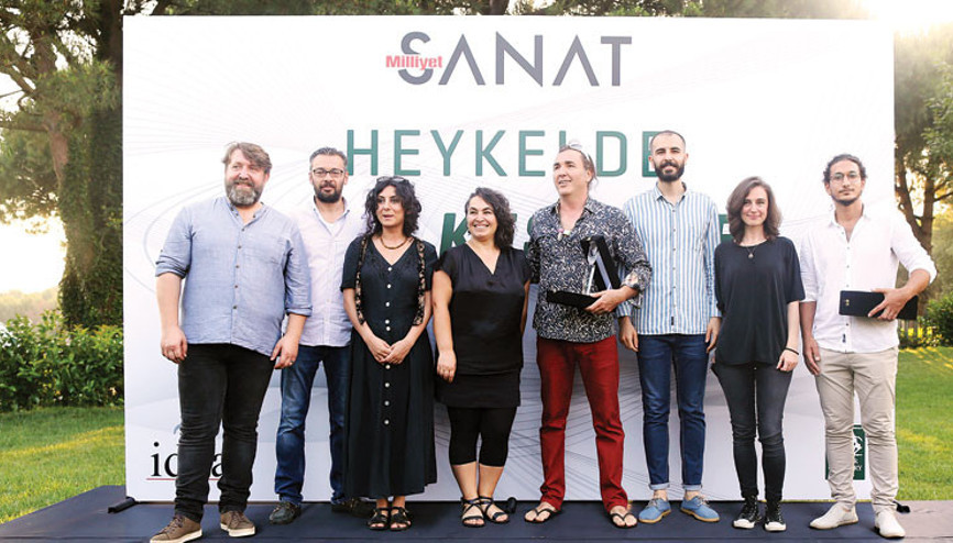 Seyirciyle buluştular