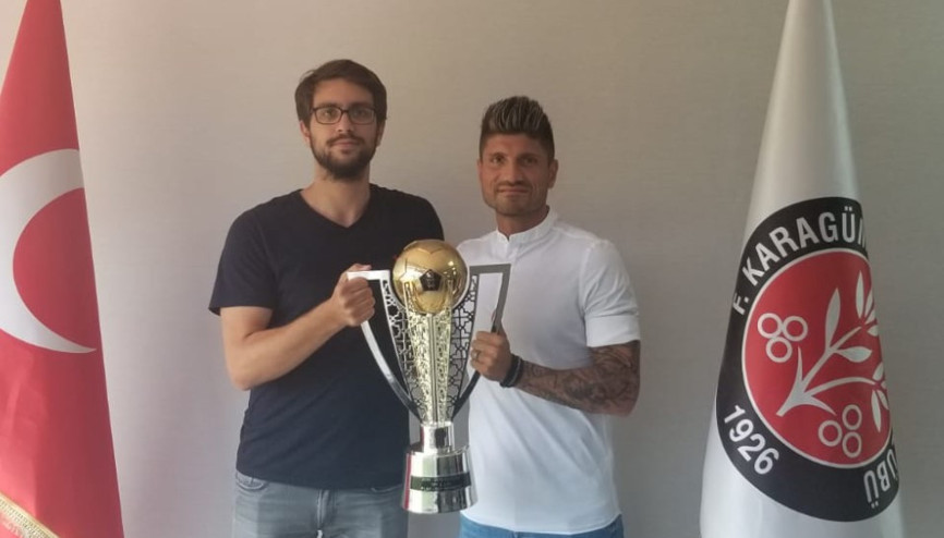 Fatih Karagümrük, Barış Özbek ile sözleşme yeniledi