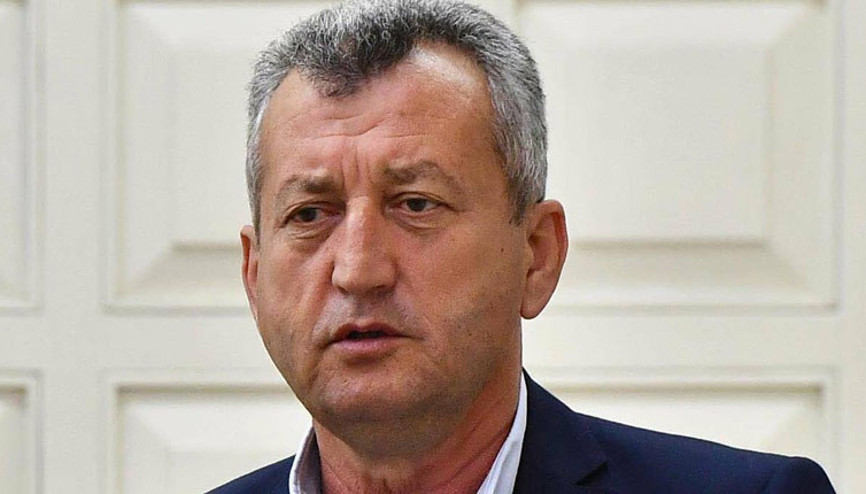 Tahir Şahin Menemen Belediyespordaki görevinden istifa etti