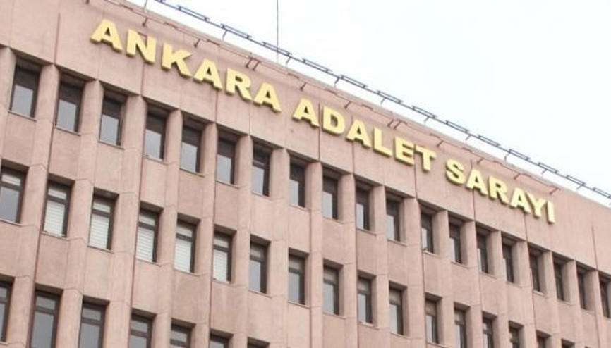 Polis, kızının boşanma davasına geldi... Dehşet saçtı