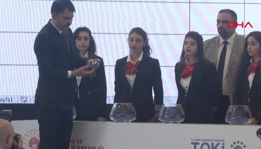 İstanbul Kayaşehir TOKİ kura sonuçları belli oluyor TOKİ kura sonucu sorgulama ekranı İstanbul Kayaşehir TOKİ kura sonuçları belli oluyor TOKİ kura sonucu sorgulama ekranı