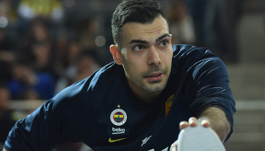 Fenerbahçede transfer: Sloukas ile 3 yıllık anlaşma