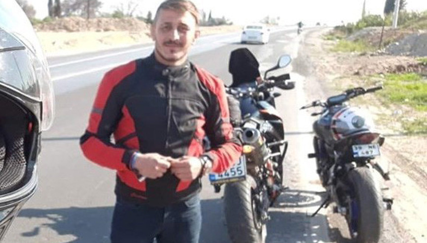 Kaskını arkadaşına verdi, hayatını kaybetti