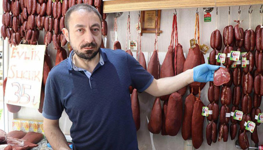 Pastırmacılar gurbetçileri bekliyor