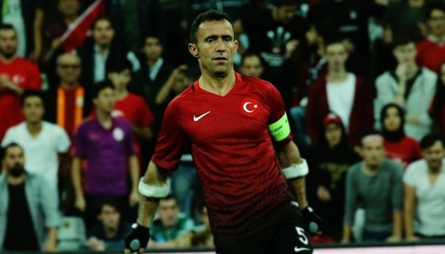 Son dakika: Efsane kaptan Osman Çakmaktan flaş karar Bıraktı...