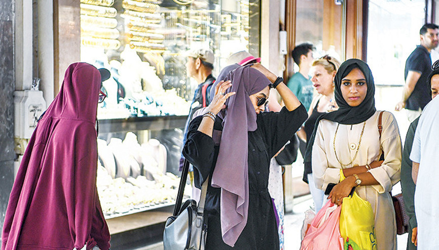 Kapalıçarşı’da turist bereketi Kapalıçarşı’da turist bereketi