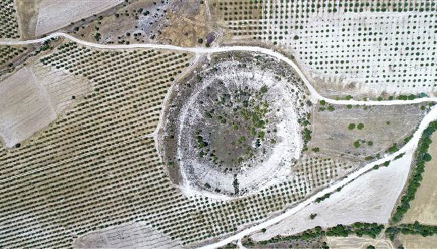 Elazığda gizemini koruyan Kup çukuru Elazığda gizemini koruyan Kup çukuru