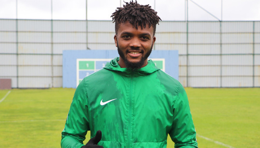 Başakşehirde transfer Azubuike tamam, Awaziem yolda...