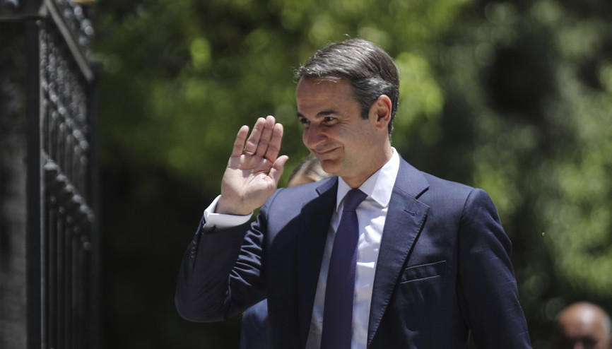 Yunanistanda Miçotakisin imtihanı başlıyor