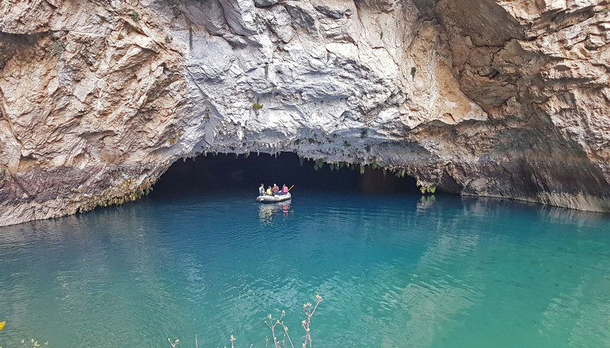 Binlerce kişi ziyaret etti Avrupanın üçüncü, Türkiyenin en büyüğü...
