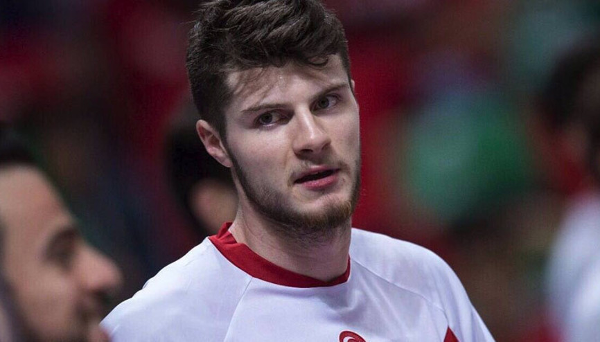 Metecan Birsen yuvaya dönüyor