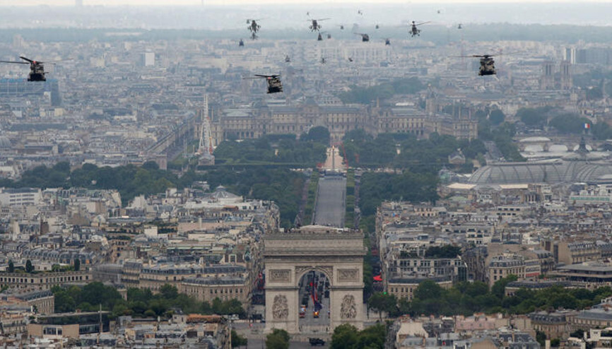 Fransada 14 Temmuz Ulusal Bayramı kutlamaları Fransada 14 Temmuz Ulusal Bayramı kutlamaları