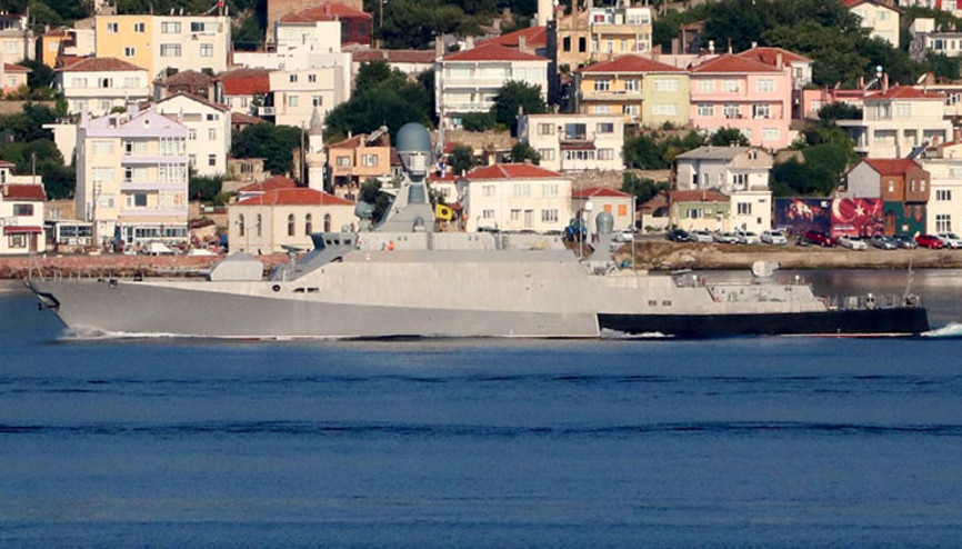 Rus askeri gemileri Çanakkale Boğazından geçti