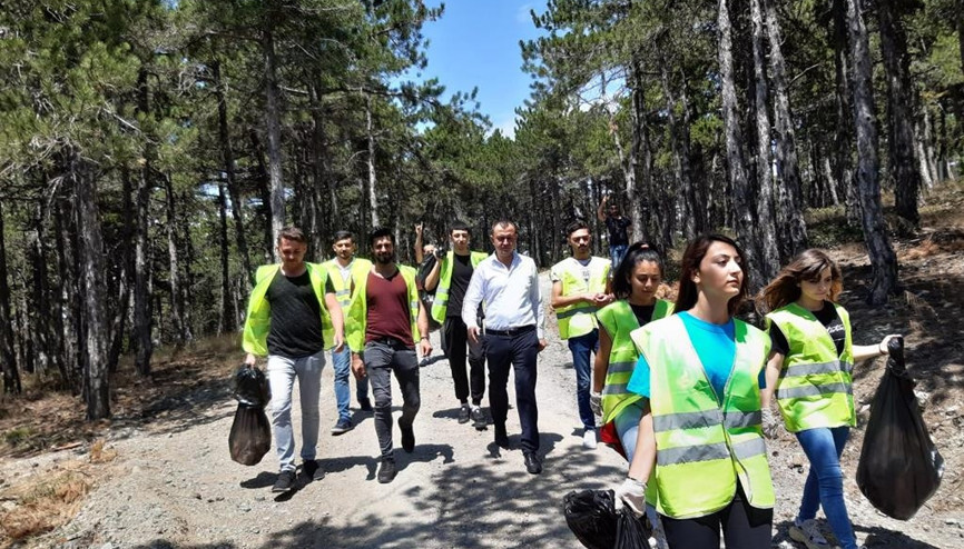 Gençlerden örnek davranış