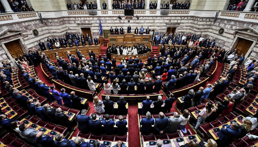 Yunan Meclisinde yemin töreni